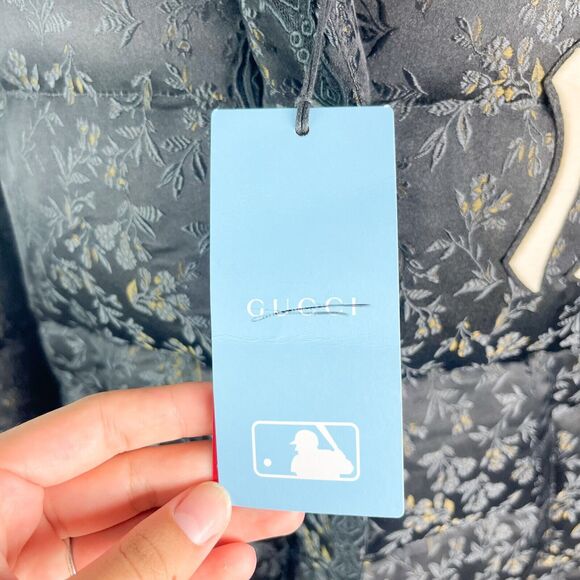 GUCCI NWT Women's NY Yankees Jacquard Lace Trim Long Puffer Coat Black Size L - Picture 7 of 16